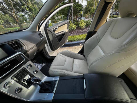 2017 Volvo S60 T5 Dynamic