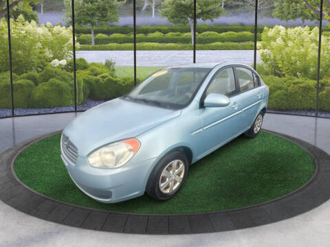 2009 Hyundai Accent for sale at Auto Arena in Fairfield OH