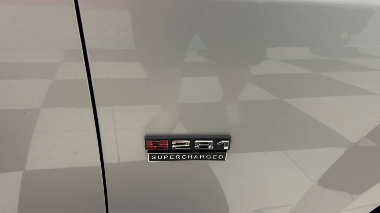 2006 Ford Mustang 22