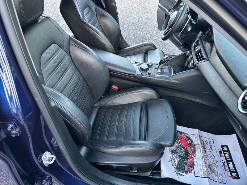 2017 Alfa Romeo Giulia Ti