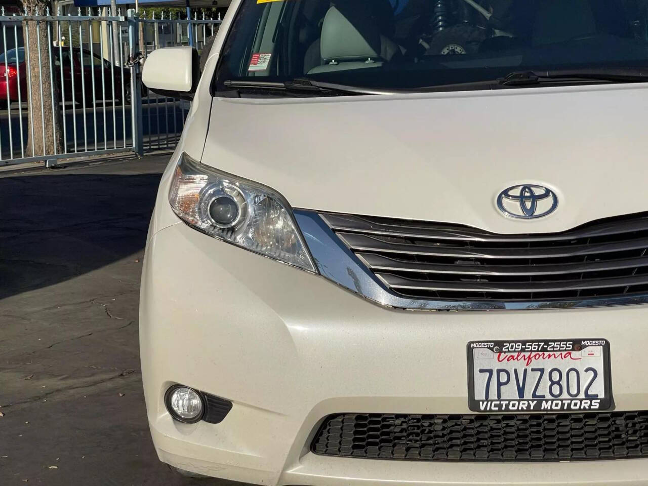 2015 Toyota Sienna for sale at Victory Motors Inc in Modesto, CA