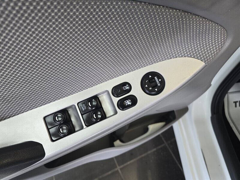 2013 Hyundai Accent GS