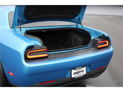 2015 Dodge Challenger SXT Plus