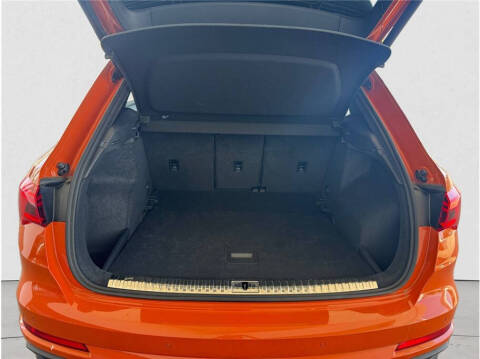 2023 Audi Q3 quattro S line Premium 45 TFSI