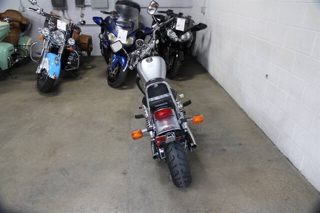 2008 Honda Rebel