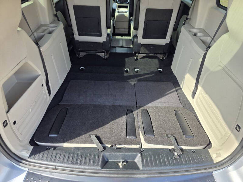2012 Dodge Grand Caravan Crew