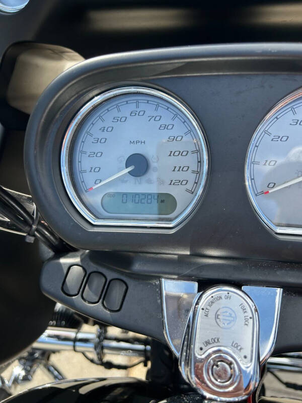 2021 Harley-Davidson Road Glide FLTRX