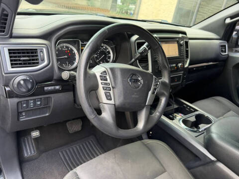 2018 Nissan Titan