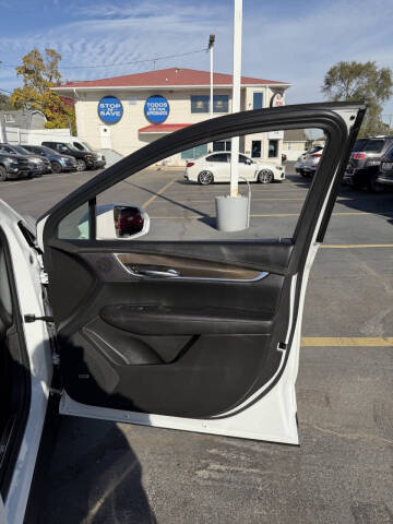 2017 Cadillac XT5 Platinum