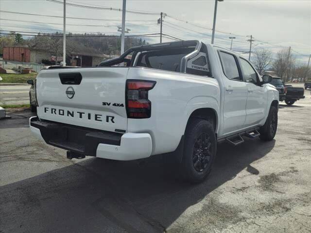 2023 Nissan Frontier SV