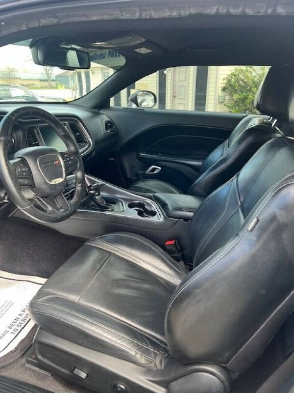 2016 Dodge Challenger SXT