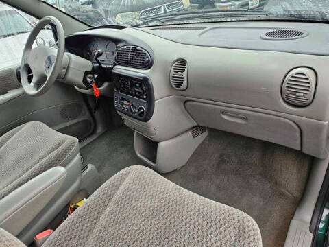 1998 Dodge Grand Caravan SE
