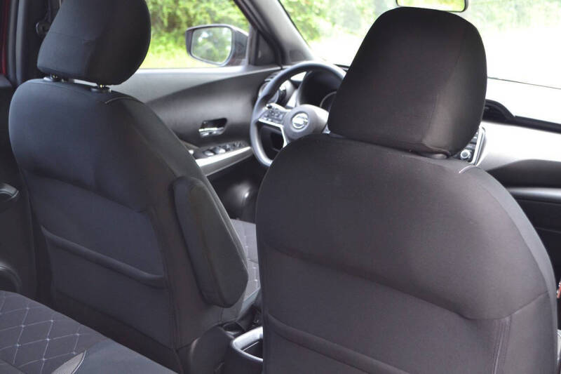 2019 Nissan Kicks SV