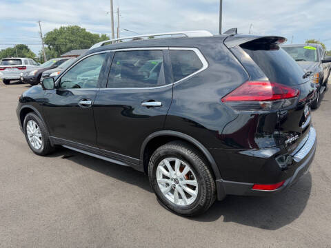 2018 Nissan Rogue SV