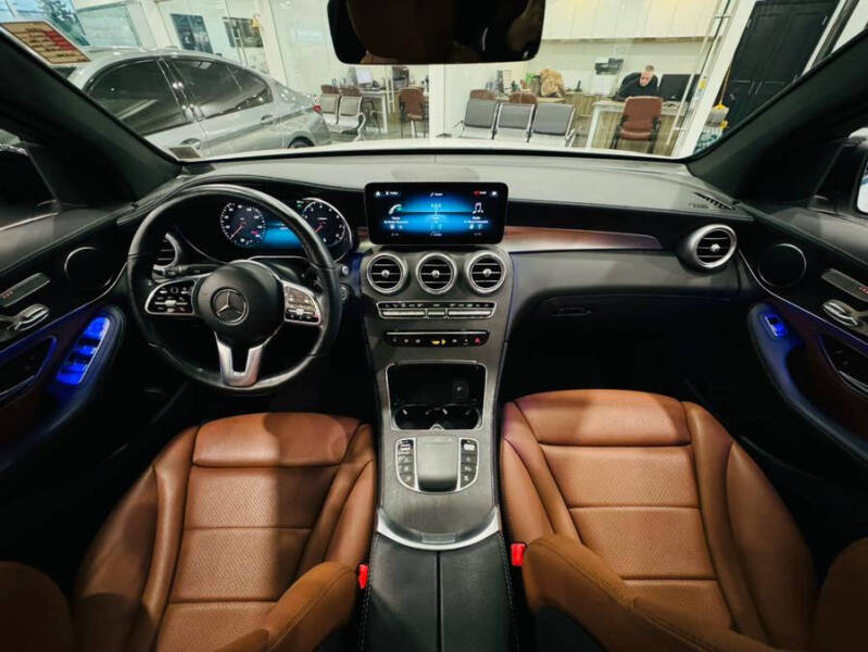 2023 Mercedes-Benz GLC GLC 300 4MATIC