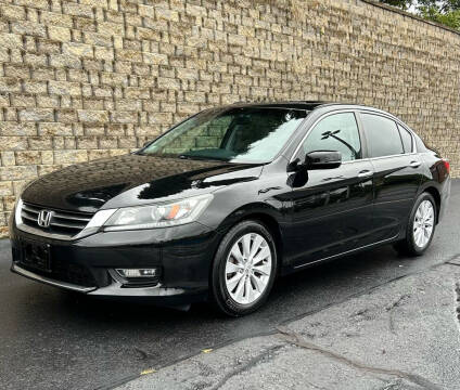 2013 Honda Accord for sale at R Teto Motor Sales Inc. in Pawtucket RI