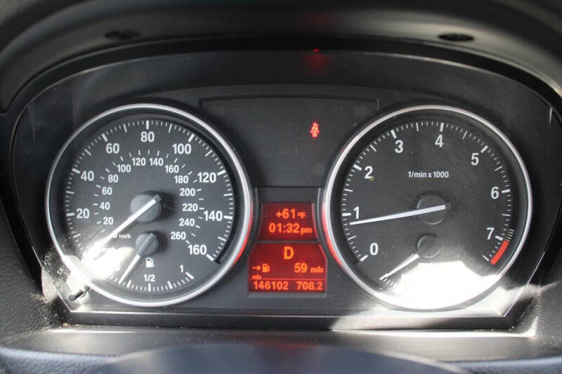 2011 BMW 3 Series 328i