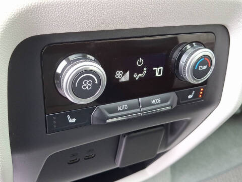 2024 GMC Acadia Denali