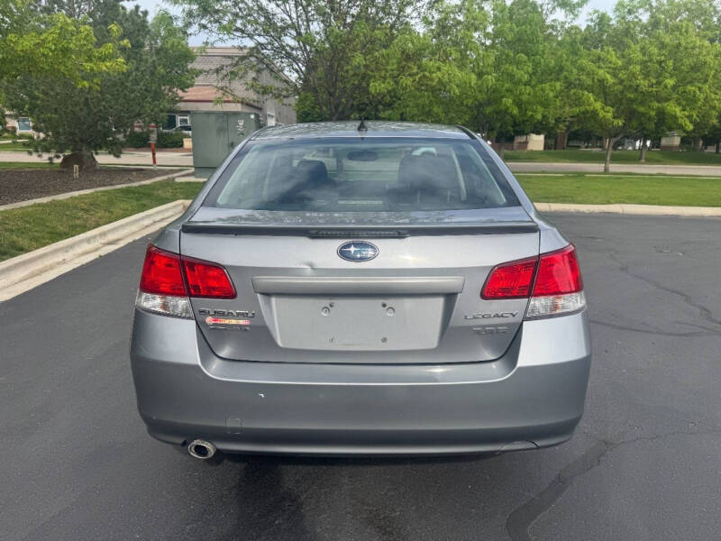 Image 10 of 2011 Subaru Legacy 2.5i Limited