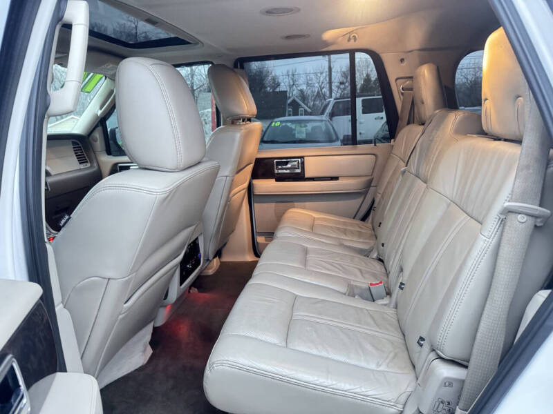 2016 Lincoln Navigator Select