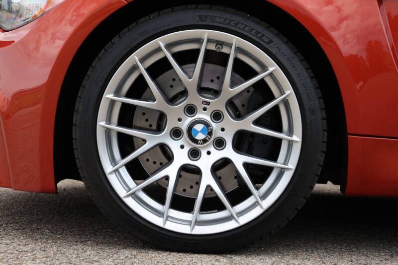 2011 BMW 1 Series M