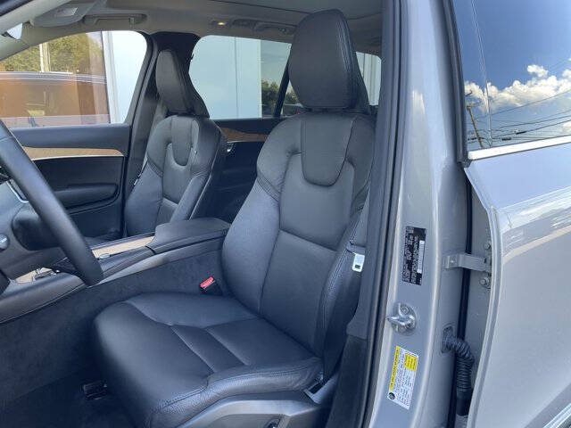 2024 Volvo XC90 Recharge T8 Plus Bright Theme 7P