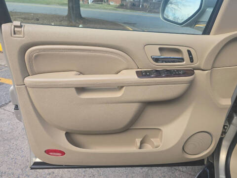 2010 Cadillac Escalade ESV Luxury