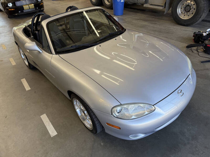 2002 Mazda MX-5 Miata