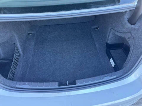 2018 BMW 3 Series 320i