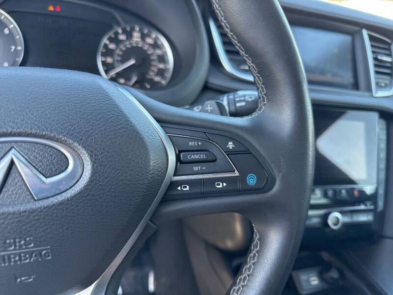 2024 Infiniti QX55 Essential