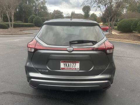 2023 Nissan Kicks S