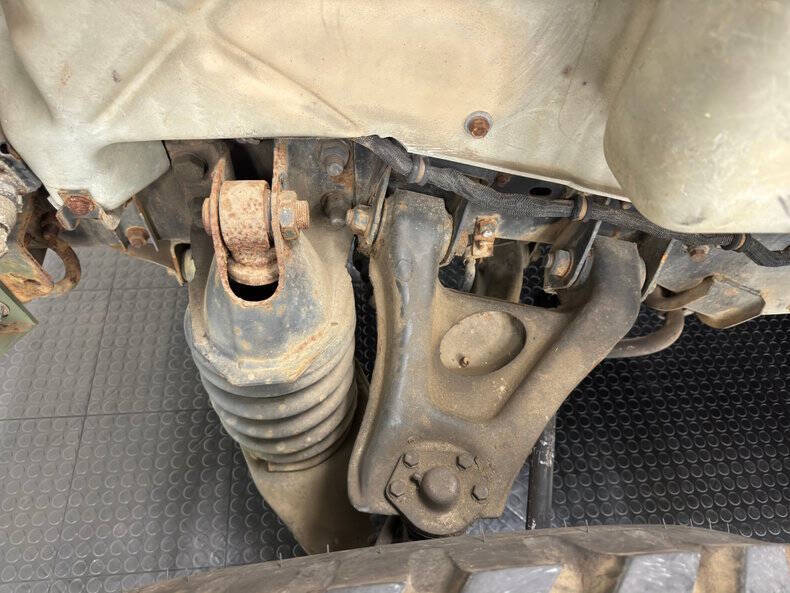 1986 AM General Hummer