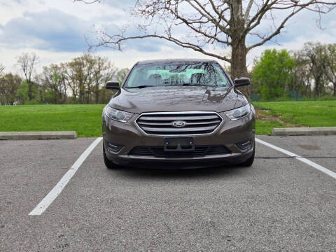 2015 Ford Taurus SEL