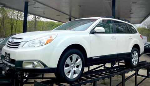 2011 Subaru Outback for sale at GABBY'S AUTO SALES in Valparaiso IN