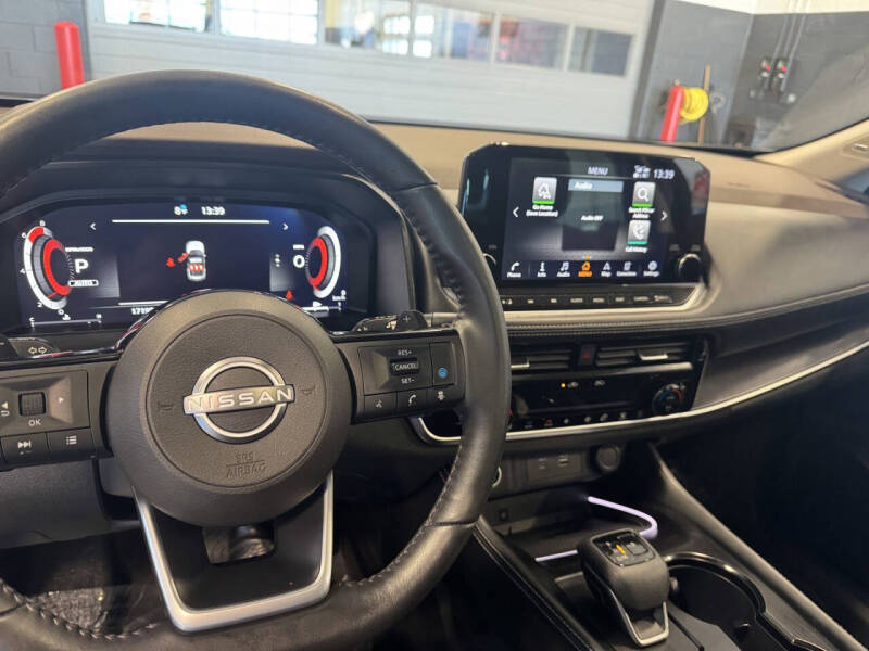 2023 Nissan Rogue Platinum