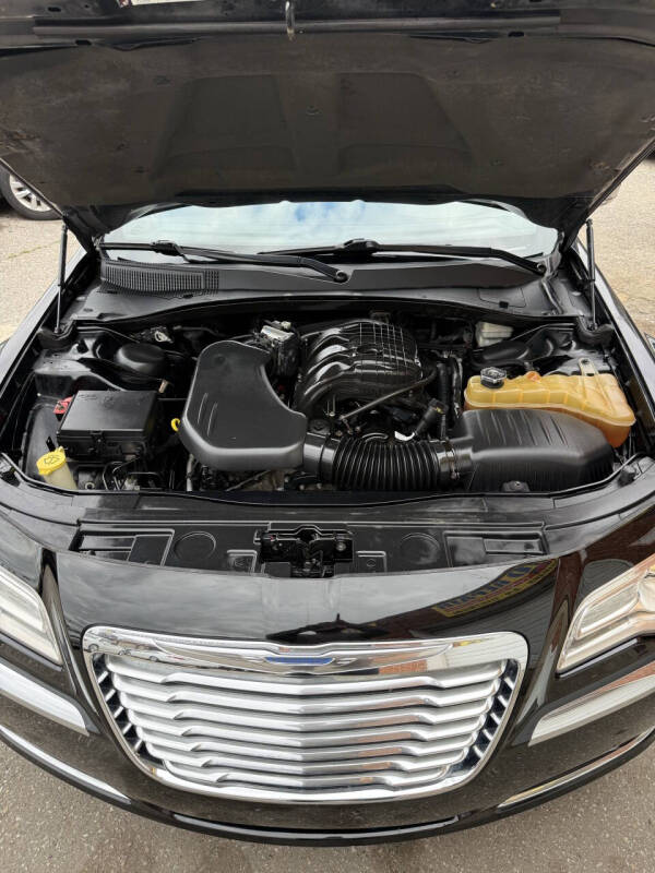 2012 Chrysler 300 Limited