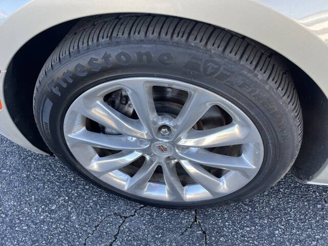 2014 Cadillac XTS Luxury Collection