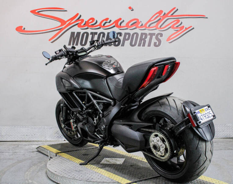 2015 Ducati Diavel