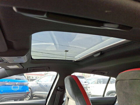 2026 Volkswagen Golf GTI SE