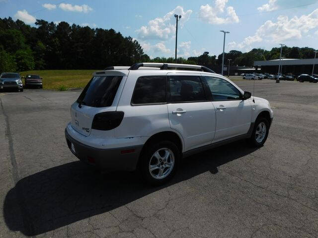 2003 Mitsubishi Outlander LS