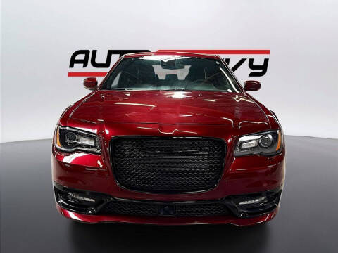 2023 Chrysler 300 S V8