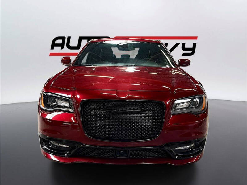 2023 Chrysler 300 S V8