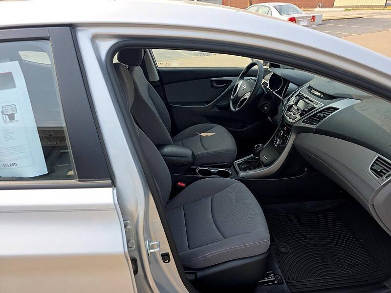 2016 Hyundai Elantra