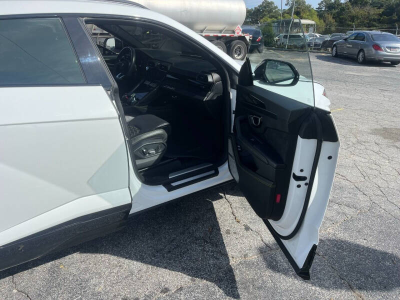 2021 Lamborghini Urus