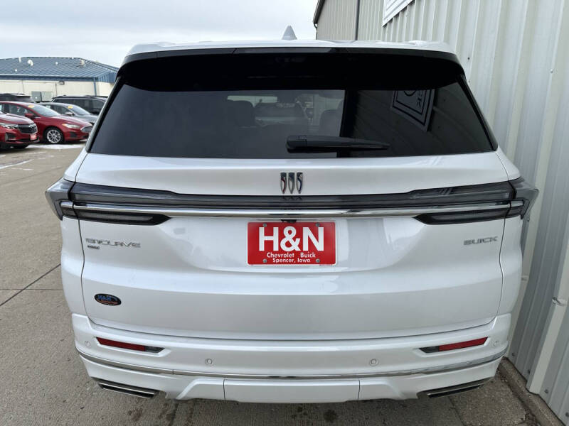 2025 Buick Enclave Avenir