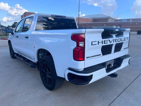 2021 Chevrolet Silverado 1500 Custom