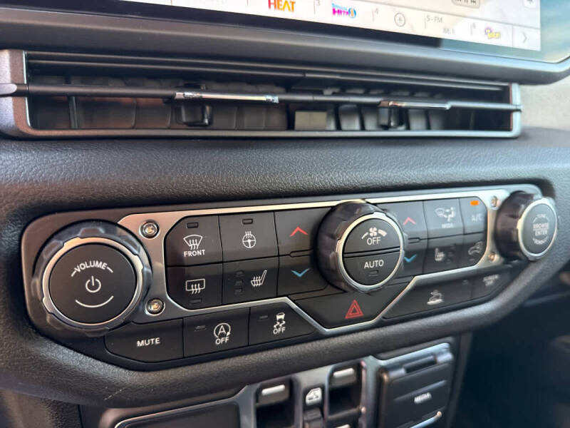 2026 Jeep Gladiator Willys