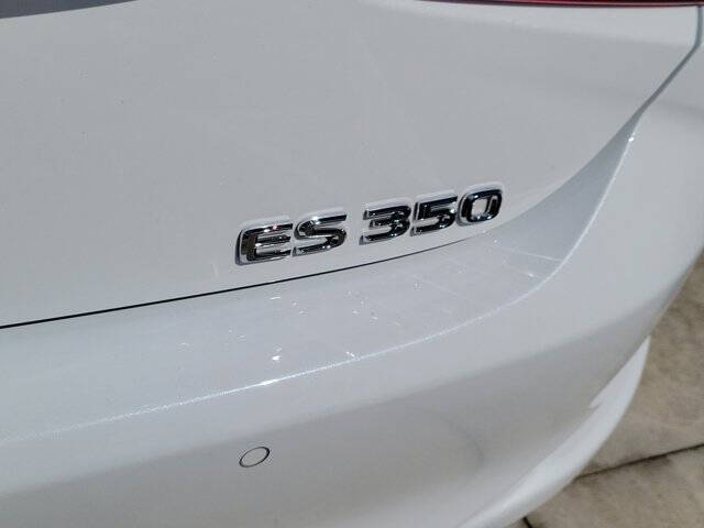 2022 Lexus ES 350 F SPORT