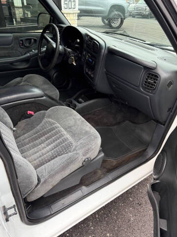 2000 Chevrolet Blazer LS