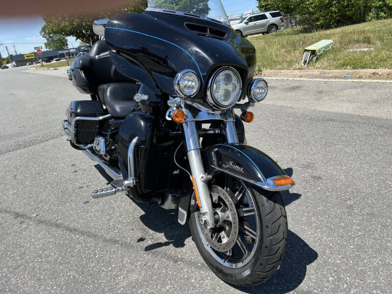 2014 Harley-Davidson Flhtk Shrine Ultra LTD